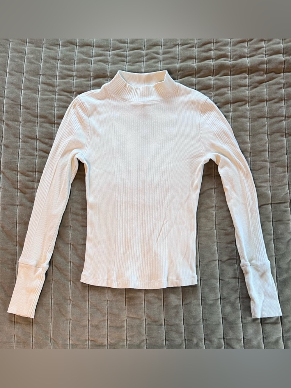 Women’s Free People White Ribbed Mock Neck Long-Sleeve Top Size Small